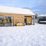 Charme Et Bien-etre Jacuzzi Et Nature Pres De