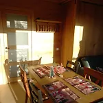 Dağ evi Charme Et Bien-etre Jacuzzi Et Nature Pres De *