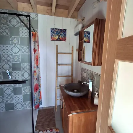 木屋 Charme Et Bien-etre Jacuzzi Et Nature Pres De *