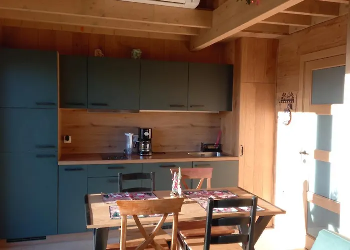 Charme Et Bien-etre Jacuzzi Et Nature Pres De Chalet Durbuy