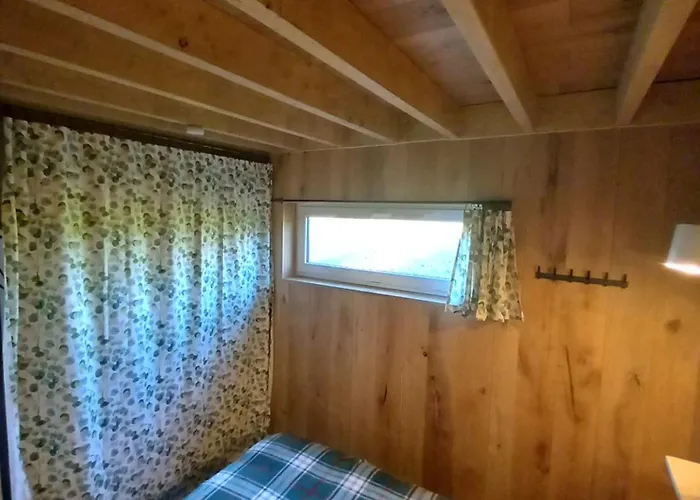 Neuf Avec Jacuzzi Et Jardin Privés - Chalet