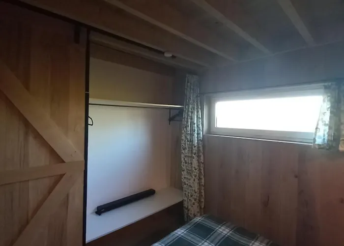 Chalet Neuf Avec Jacuzzi Et Jardin Privés - *