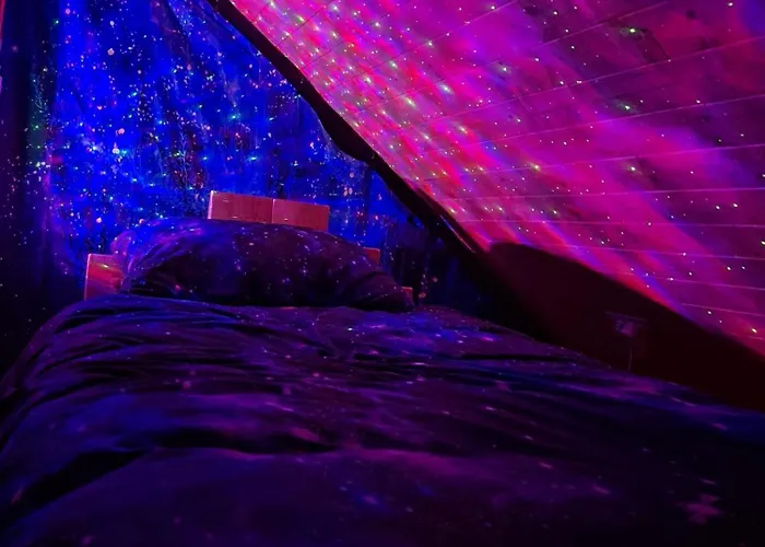 Neuf Avec Jacuzzi Et Jardin Privés - Chalet *