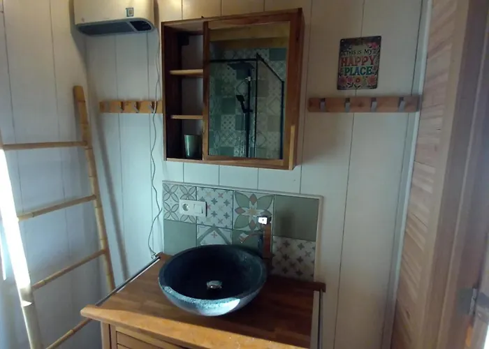 Chalet Neuf Avec Jacuzzi Et Jardin Privés -