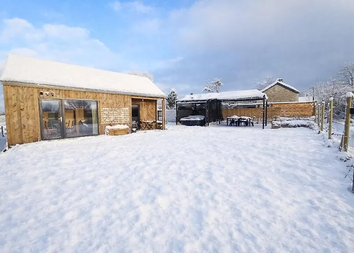Neuf Avec Jacuzzi Et Jardin Privés - *