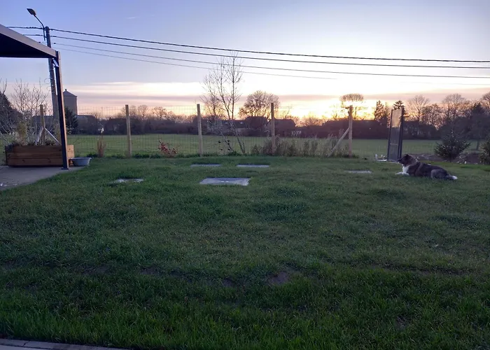 Neuf Avec Jacuzzi Et Jardin Privés -